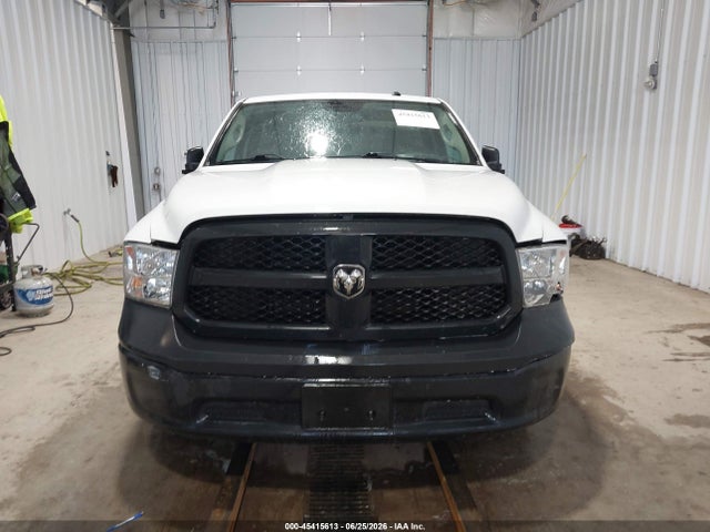3C6JR7DG7LG269999 RAM 1500 Classic Tradesman 4x4 8&#039; Box