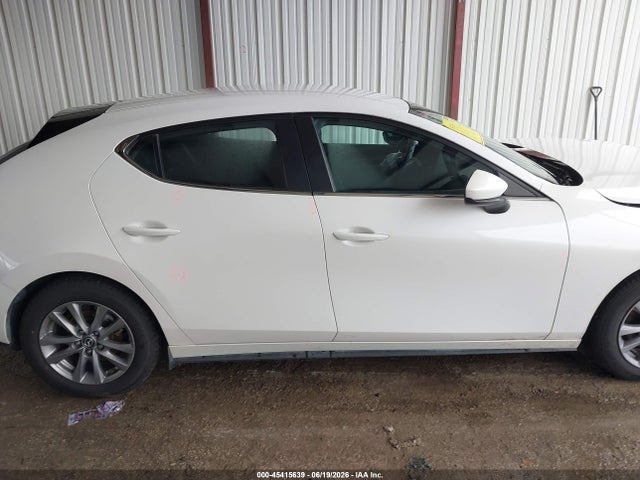 Aukcja sprzedaży 2022 Mazda Mazda3 2.5 S, vin: JM1BPAJL0N1517271, numer aukcji: 45415639