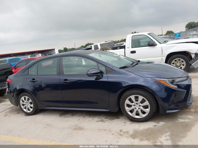 Toyota COROLLA LE 2025 5YFB4MDE7SP281670 Image 13