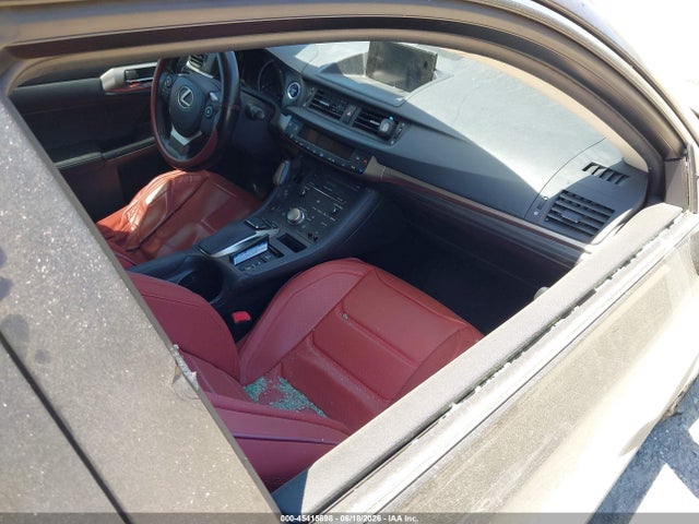 Lexus CT 200H 2015 JTHKD5BH8F2223797 Image 11