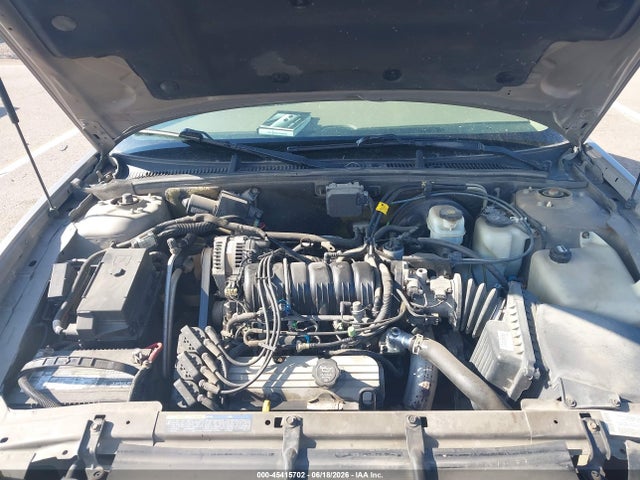 45415702 :رقم المزاد ، 1G4CW54KX44134335 vin ، 2004 Buick Park Avenue مزاد بيع