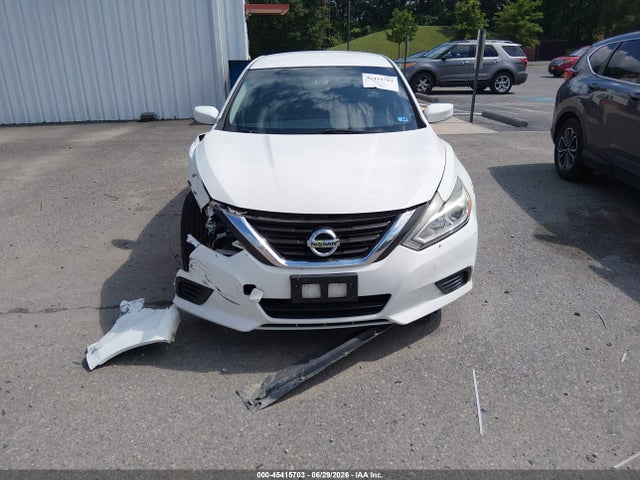 Nissan Altima 2.5 S 2017 1N4AL3AP1HC137375 Image 12