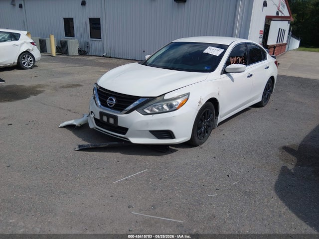 Nissan Altima 2.5 S 2017 1N4AL3AP1HC137375 Image 2