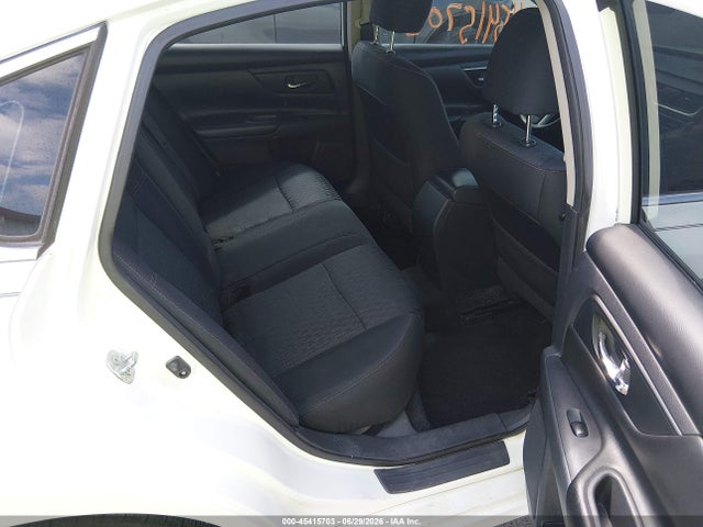 Nissan Altima 2.5 S 2017 1N4AL3AP1HC137375 Image 8