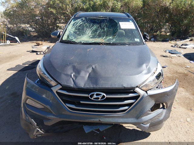 Продажа на аукционе авто 2018 Hyundai Tucson Value, vin: KM8J33A29JU752072, номер лота: 45415709