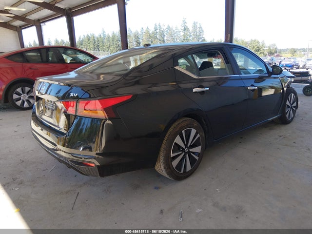 1N4BL4DV7NN317349 Nissan Altima Sv Fwd