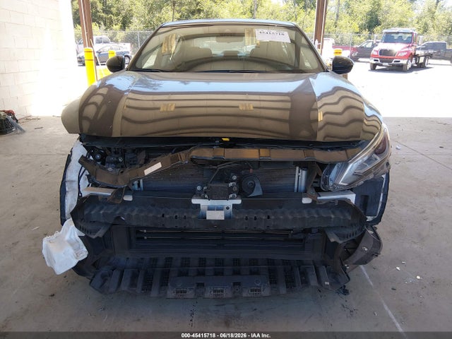 1N4BL4DV7NN317349 Nissan Altima Sv Fwd