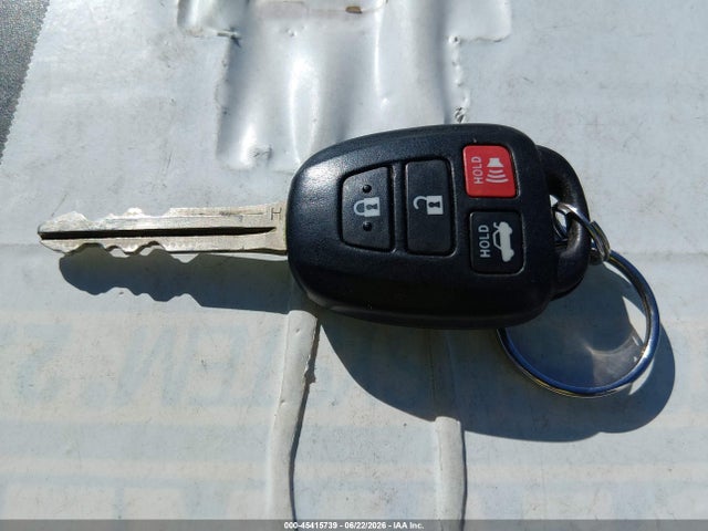 Toyota COROLLA LE 2016 2T1BURHE4GC641556 Image 11
