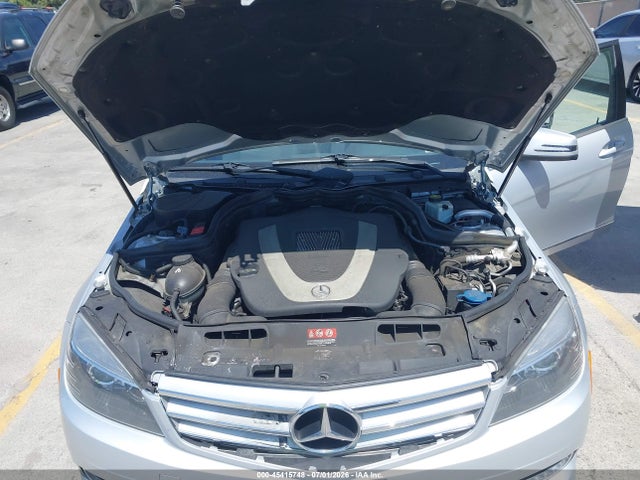 Продаж на аукціоні авто 2011 Mercedes-benz C 300 Luxury 4matic/sport 4matic, vin: WDDGF8BBXBA506741, номер лоту: 45415748