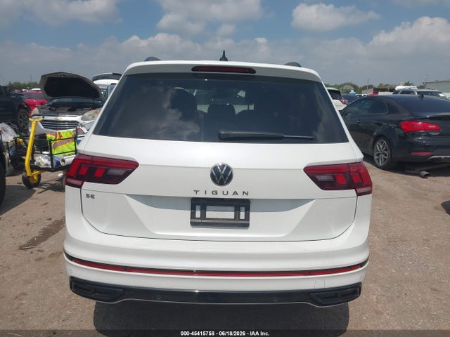 Продажа на аукционе авто 2023 Volkswagen Tiguan 2.0t Se R-line Black, vin: 3VVCB7AX4PM139150, номер лота: 45415758