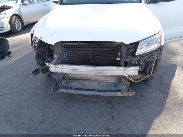 Audi Q5 2.0t Premium 2016 WA1C2AFP7GA114481 Image 6