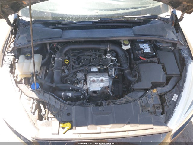 Ford FOCUS SE 2017 1FADP3FE1HL237565 Image 10