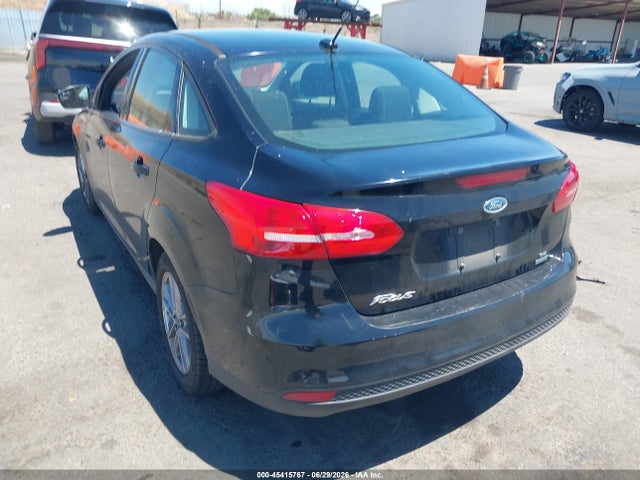 Ford FOCUS SE 2017 1FADP3FE1HL237565 Image 3