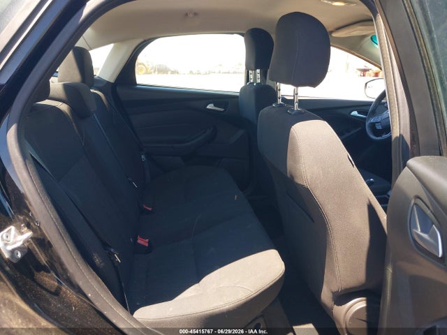 Ford FOCUS SE 2017 1FADP3FE1HL237565 Image 8