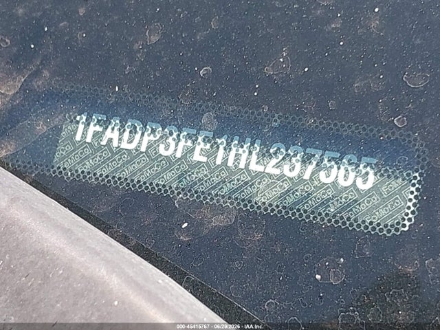 Ford FOCUS SE 2017 1FADP3FE1HL237565 Image 9