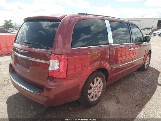 45415787 :رقم المزاد ، 2C4RC1BG7FR594860 vin ، 2015 Chrysler Town & Country Touring مزاد بيع