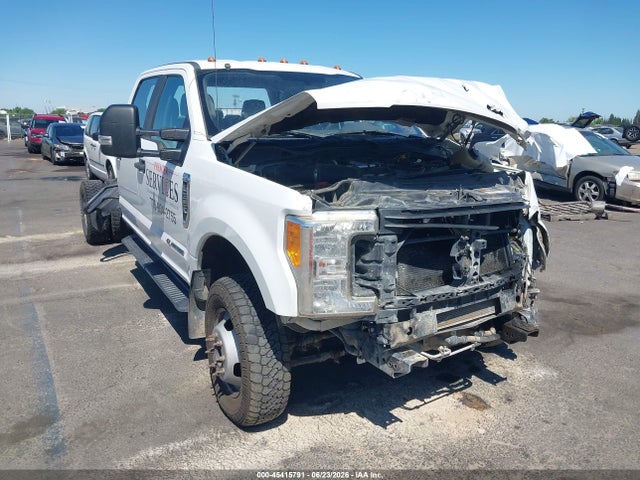 Продаж на аукціоні авто 2017 Ford F-350 Chassis Lariat/xl/xlt, vin: 1FD8W3HT2HED46689, номер лоту: 45415791