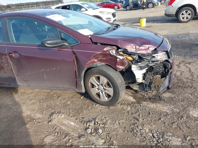 3KPFK4A75JE174646 KIA FORTE LX