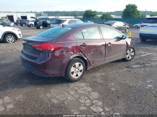 3KPFK4A75JE174646 KIA FORTE LX