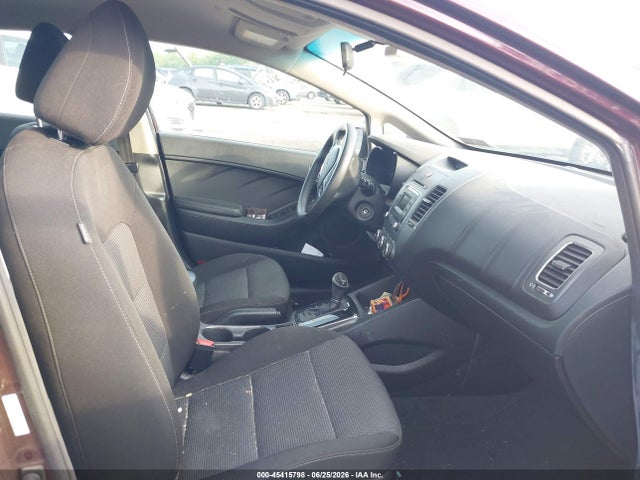 3KPFK4A75JE174646 KIA FORTE LX