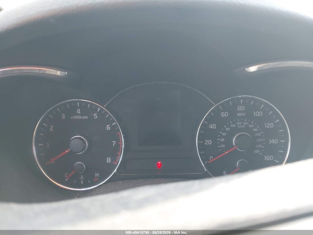 3KPFK4A75JE174646 KIA FORTE LX