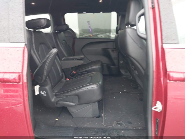 45415805 :رقم المزاد ، 2C4RC1BG4VR553035 vin ، 2027 Chrysler Pacifica مزاد بيع