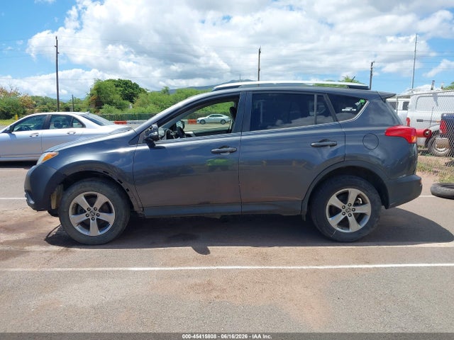 JTMWFREV7FD046850 Toyota Rav4 Xle