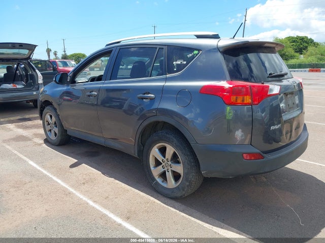 JTMWFREV7FD046850 Toyota Rav4 Xle