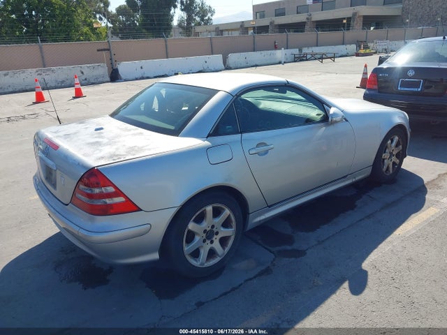 Aukcja sprzedaży 2001 Mercedes-benz Slk 320, vin: WDBKK65FX1F204479, numer aukcji: 45415810