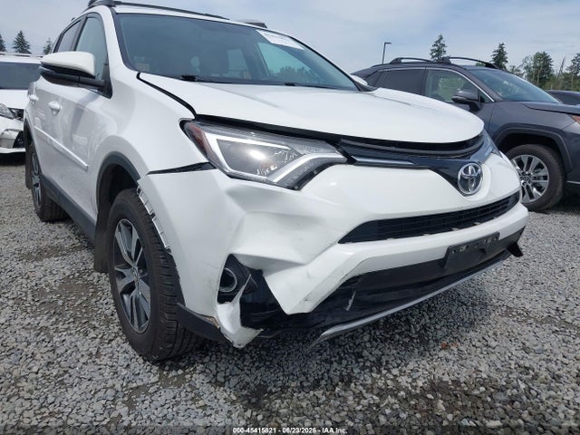 2T3RFREV9GW466160 Toyota Rav4 Xle