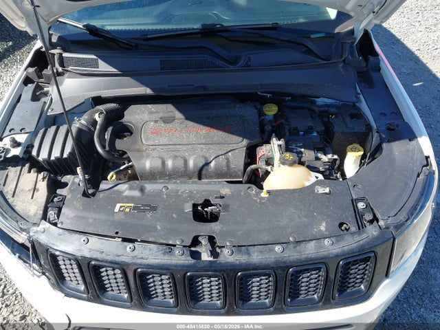 3C4NJDBB3JT432837 Jeep Compass Altitude 4x4
