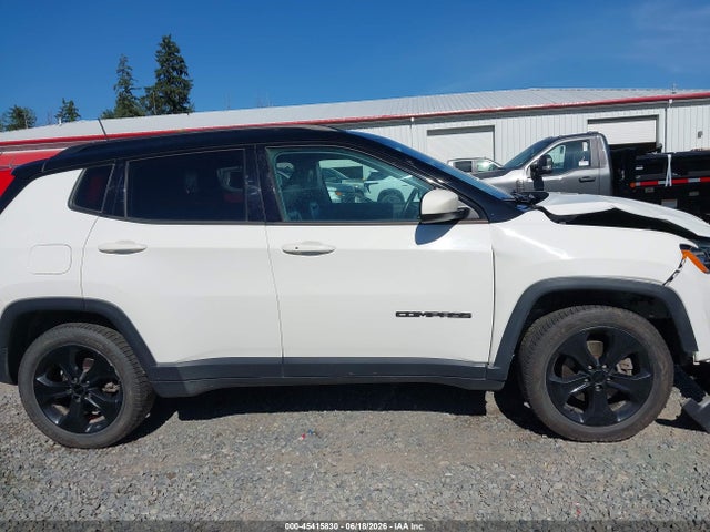 3C4NJDBB3JT432837 Jeep Compass Altitude 4x4