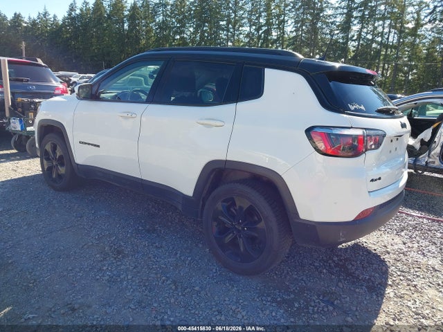 3C4NJDBB3JT432837 Jeep Compass Altitude 4x4