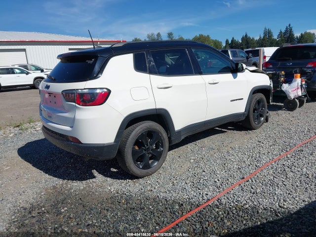 3C4NJDBB3JT432837 Jeep Compass Altitude 4x4