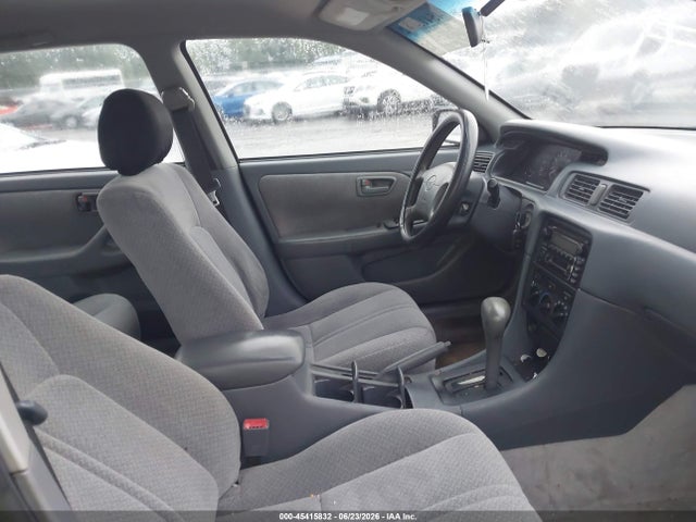 Продажа на аукционе авто 2000 Toyota Camry Le, vin: 4T1BG22K6YU733507, номер лота: 45415832