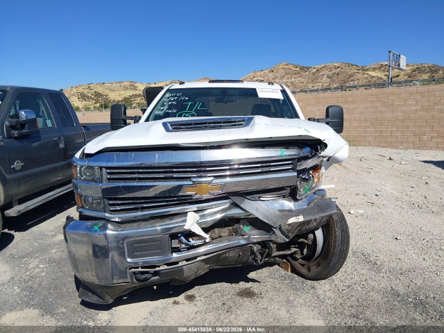 Продаж на аукціоні авто 2018 Chevrolet Silverado 3500hd Wt, vin: 1GC4CYCY4JF255757, номер лоту: 45415838