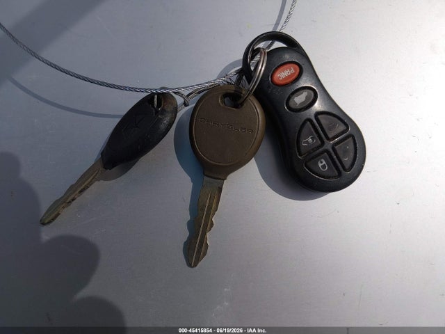 45415854 :رقم المزاد ، 2C4GP54LX3R225113 vin ، 2003 Chrysler Town & Country Lxi مزاد بيع