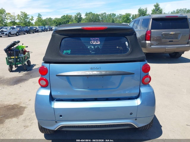 2013 Smart Fortwo Passion მანქანა იყიდება აუქციონზე, vin: WMEEK3BA9DK582702, აუქციონის ნომერი: 45415916
