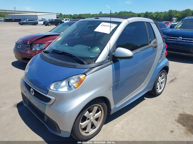 2013 Smart Fortwo Passion მანქანა იყიდება აუქციონზე, vin: WMEEK3BA9DK582702, აუქციონის ნომერი: 45415916