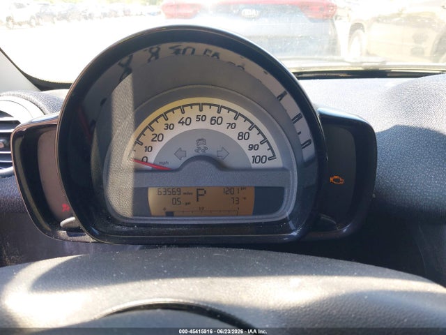 2013 Smart Fortwo Passion მანქანა იყიდება აუქციონზე, vin: WMEEK3BA9DK582702, აუქციონის ნომერი: 45415916
