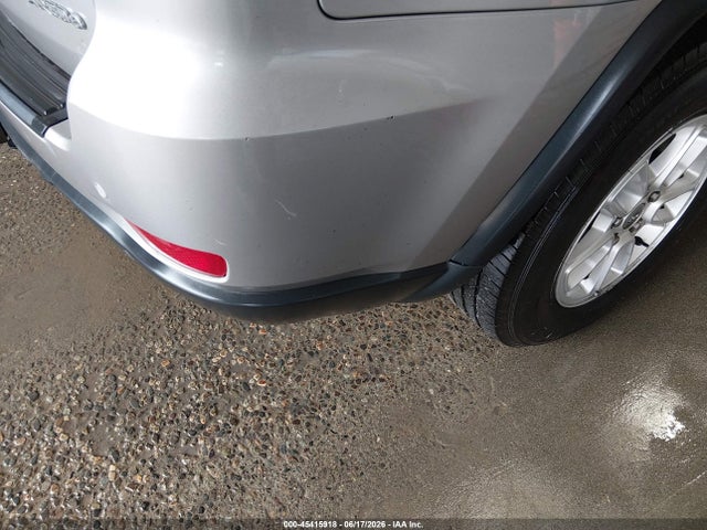 1C4RJFAG8JC161909 Jeep Grand Cherokee Laredo E 4x4