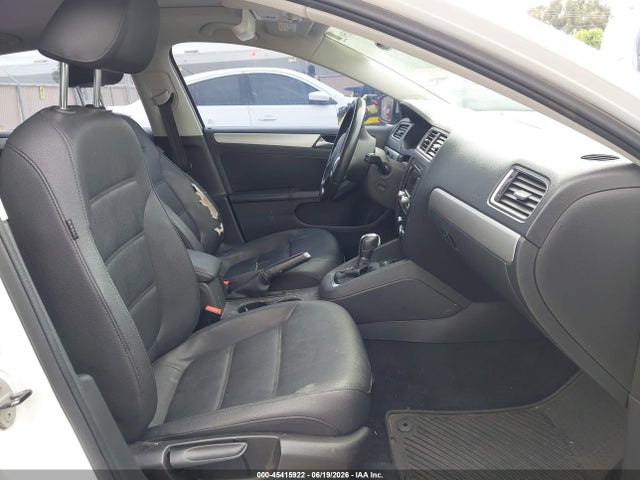 45415922 :رقم المزاد ، 3VWLL7AJ8BM127306 vin ، 2011 Volkswagen Jetta 2.0l Tdi مزاد بيع