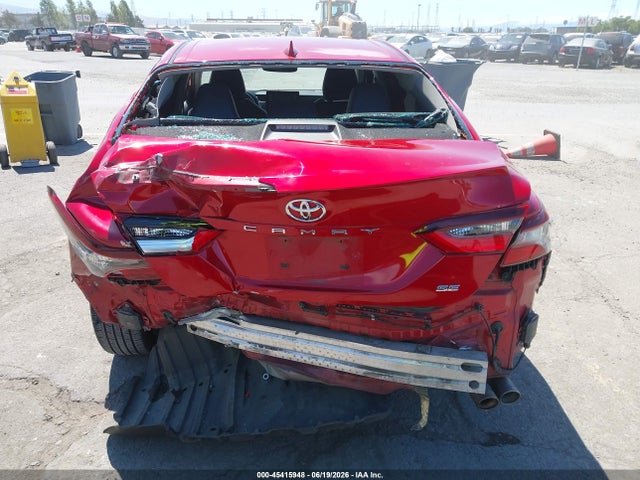 45415948 :رقم المزاد ، 4T1T11AK9MU430832 vin ، 2021 Toyota Camry Se مزاد بيع
