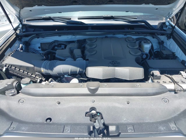 Toyota 4RUNNER SR5 2024 JTEEU5JR2R5309145 Image 10