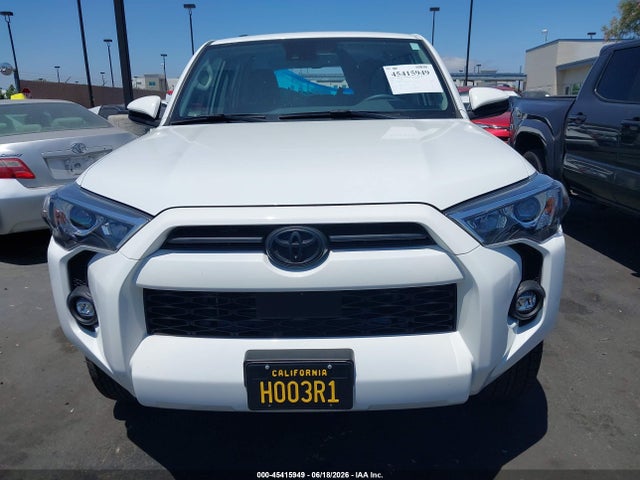 Toyota 4RUNNER SR5 2024 JTEEU5JR2R5309145 Image 13