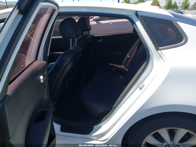 KIA OPTIMA EX 2016 5XXGU4L34GG087894 Image 8