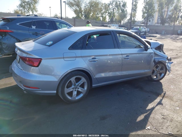 Aukcja sprzedaży 2018 Audi A3 2.0t Premium/2.0t Tech Premium, vin: WAUB8GFFXJ1044960, numer aukcji: 45416012