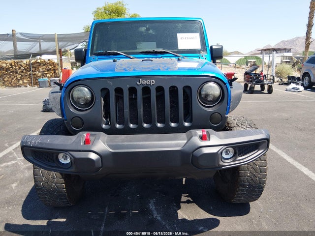 1C4BJWDG3GL125812 Jeep Wrangler Unlimited Black Bear