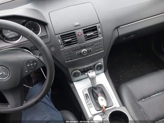 Продажа на аукционе авто 2011 Mercedes-benz C 300 Luxury/sport, vin: WDDGF5EB2BA510728, номер лота: 45416027