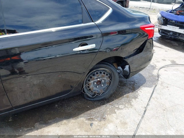 Nissan SENTRA S 2018 3N1AB7AP8JY315917 Image 6